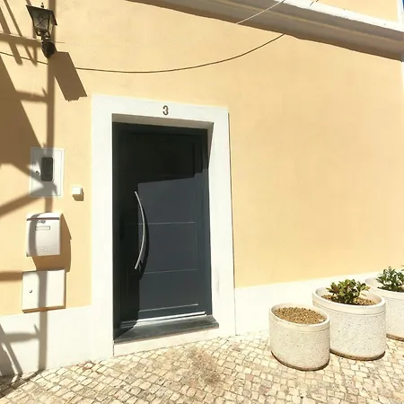 Апартаменты Almada, T0 *