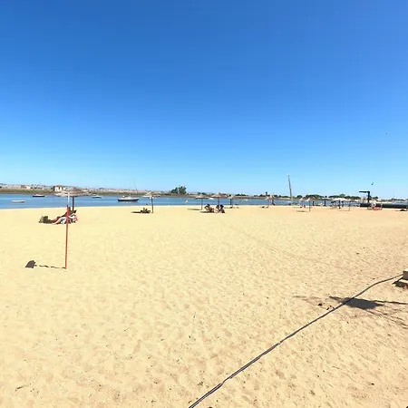 Almada, Seixal Beach House