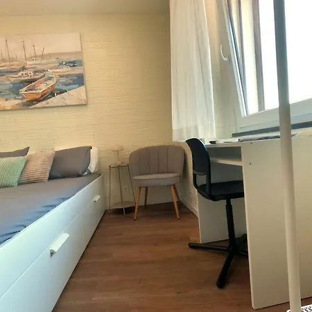 Almada, T0 Апартаменты *