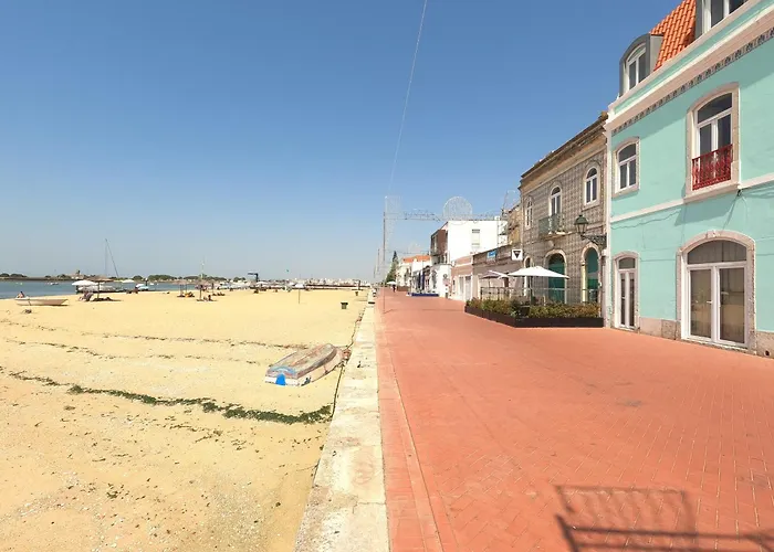 Almada, T0 Appartement Seixal (Setubal)